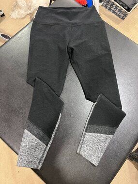 Beyond Yoga Black Leggings XL Polyester/Spandex